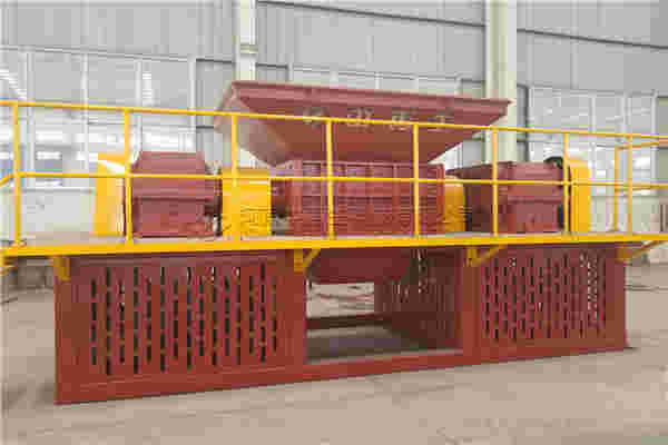 撕碎機必須要配備輸送機？