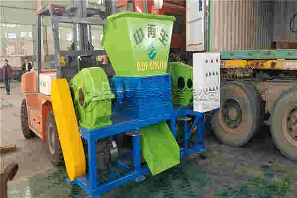 如何解決塑料撕碎機(jī)的故障?