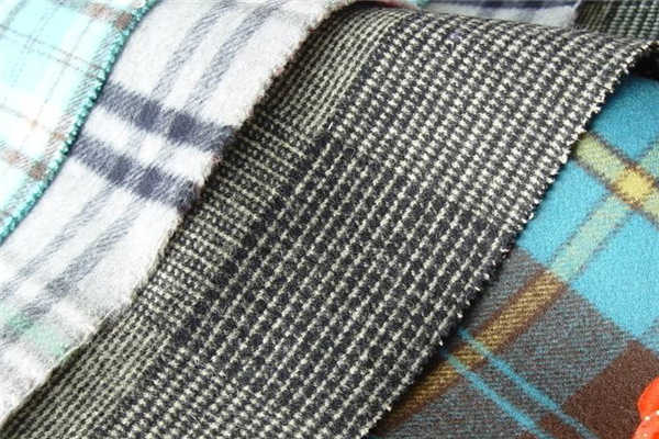 廢舊衣物棄之可惜！利用撕碎機進(jìn)行回收循環(huán)再利用才是真理