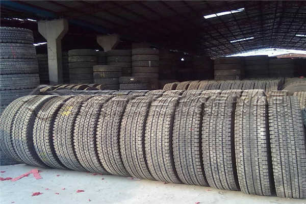 廢舊輪胎撕碎回收再利用,無污染且?guī)韮r值
