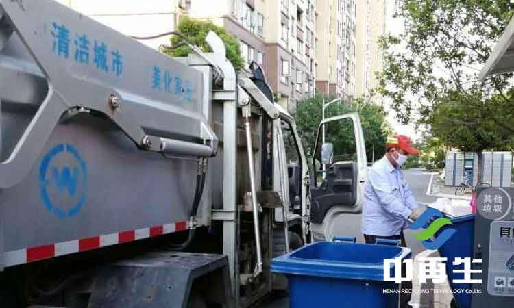 生活垃圾處理產(chǎn)業(yè)依托于產(chǎn)業(yè)集聚,但又區(qū)別于生活垃圾處理產(chǎn)業(yè)集聚