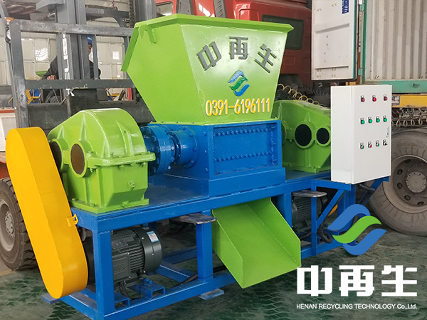塑料撕碎機(jī)